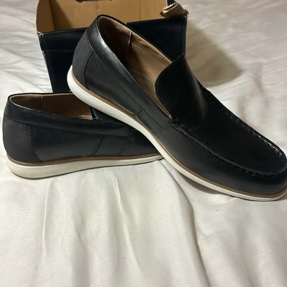 JF J-Ferrar Men’s Black Slip-on Dress Shoes size 8, New - Picture 2 of 8